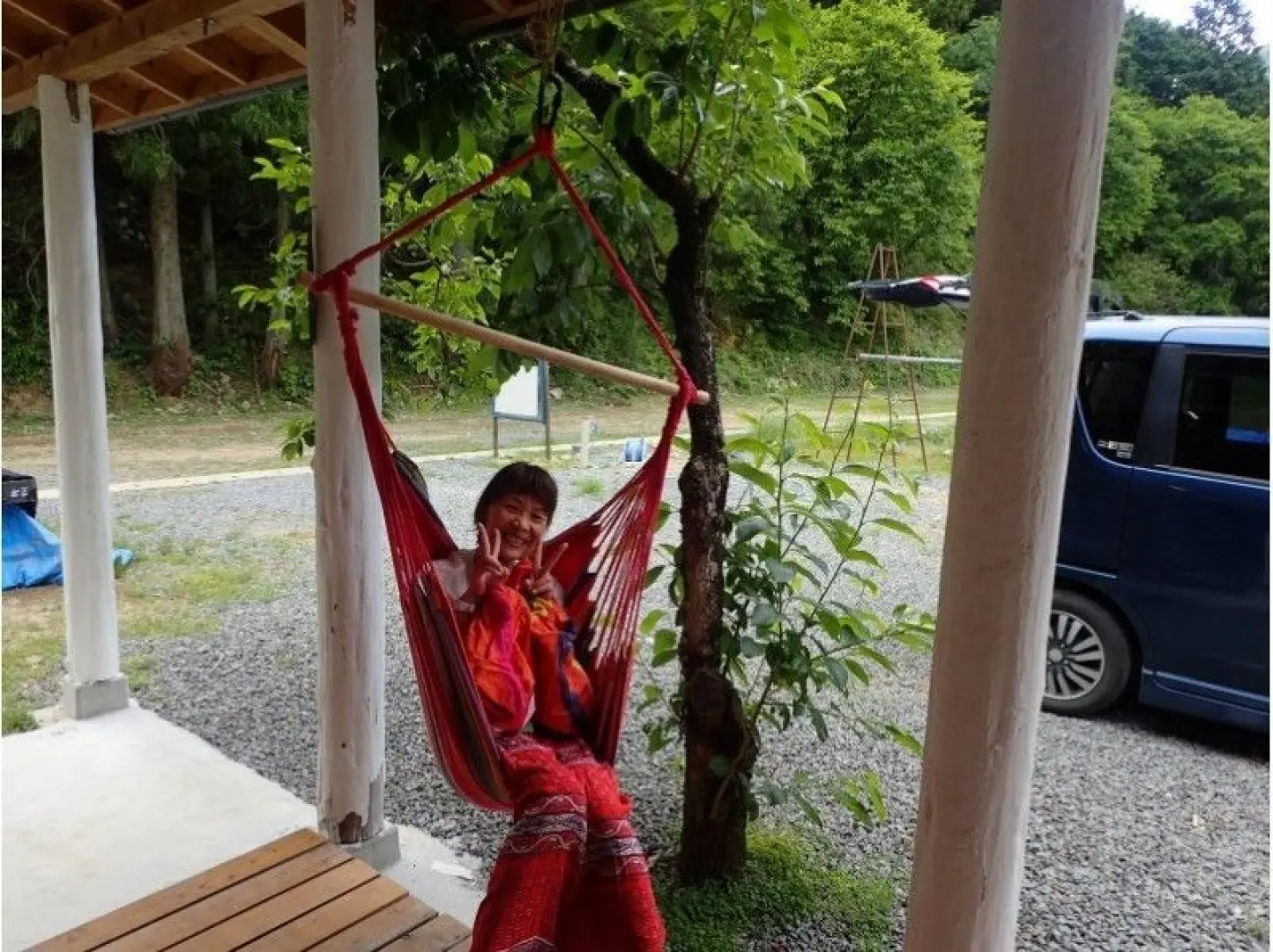 After the meeting, the tour ends. Once you return to Nametoko Base, you can change clothes, receive instructions on how to download tour images, and relax over a cup of coffee (free of charge). 
Hammocks are available. 
For the afternoon course, the tour ends at 4:30 PM.