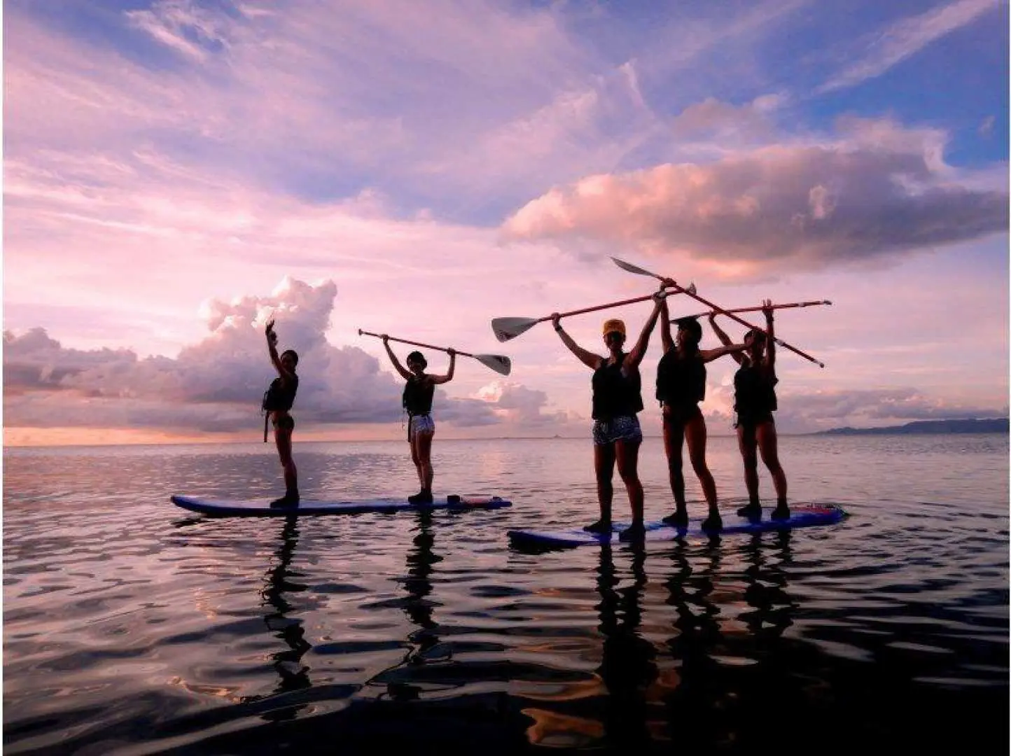Before heading back to the shop! Let's have some fun on the way back after watching the sunset!