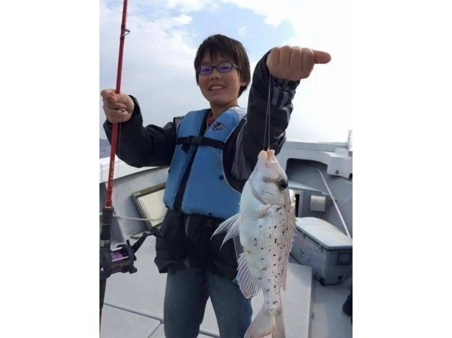 釣り終了。荷川取漁港へ戻ります。