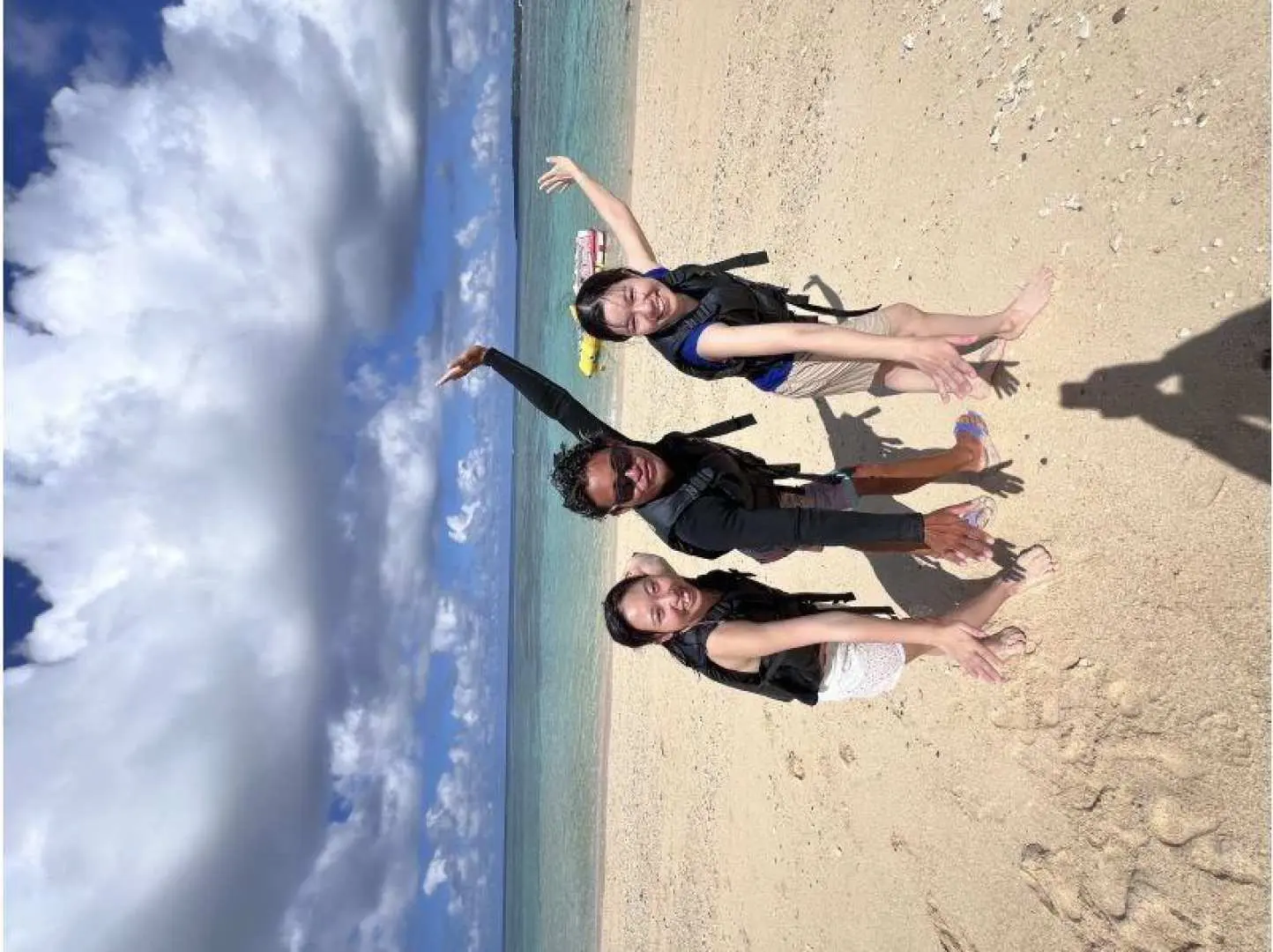 Photo time after your marine activities! After your water sports are over, you can relax on the beach, or quickly change and head to your next destination! Take your time and enjoy yourself!