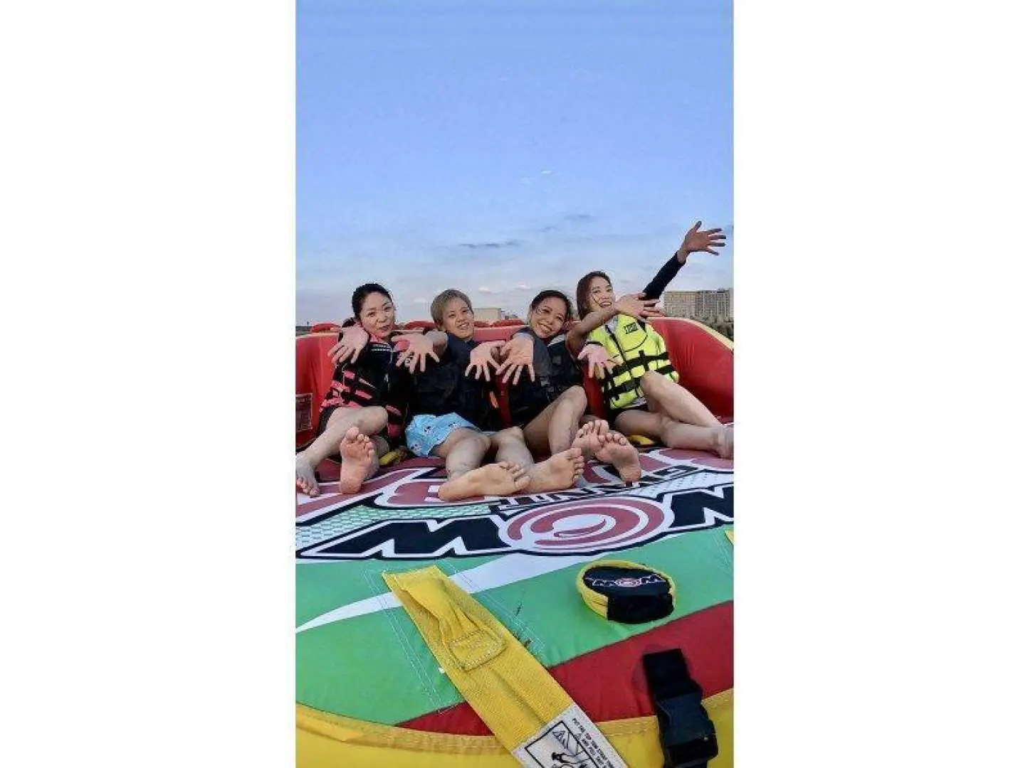 体验详情：① 水上摩托车体验（20分钟）

② 拖曳圈体验（15分钟）

③ 拖曳圈体验（15分钟）