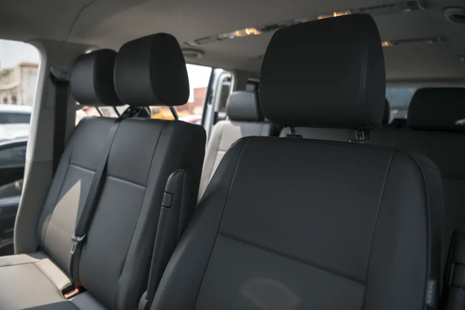 Volkswagen T6 interior space