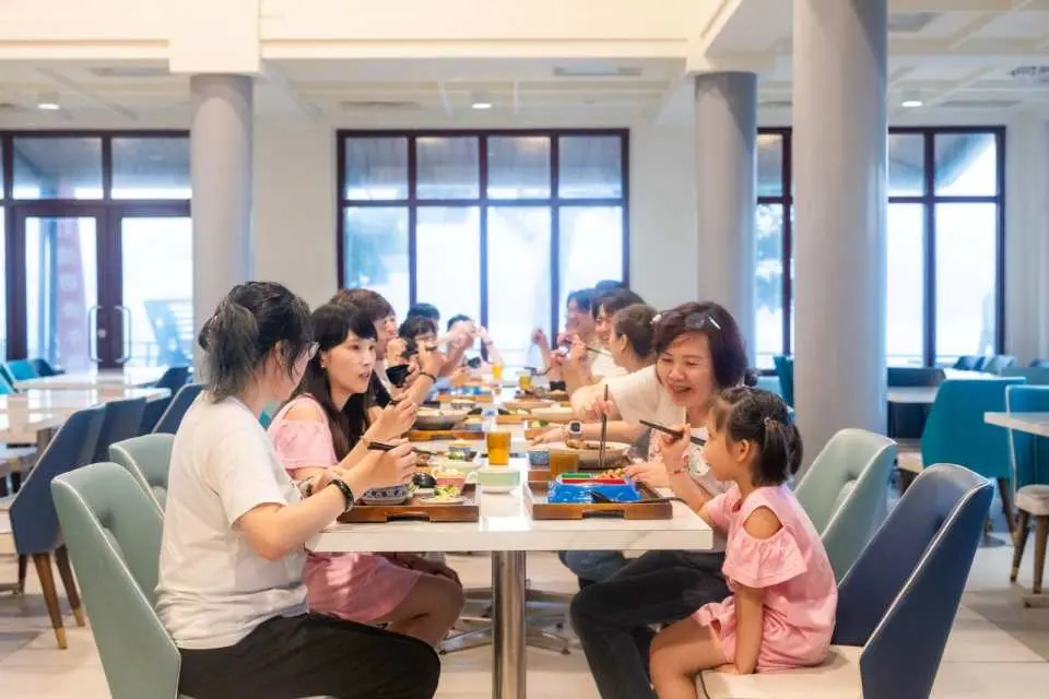 Pacific Dinner Date (Individual Set Meal)