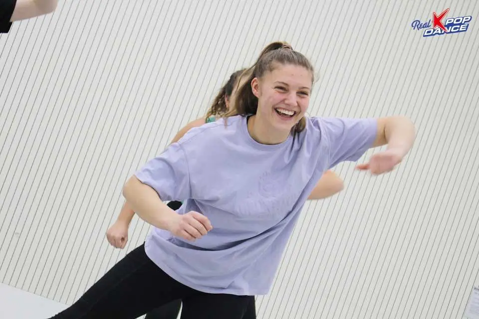 Perform popular K-Pop choreographies at the largest dance studio in South Korea