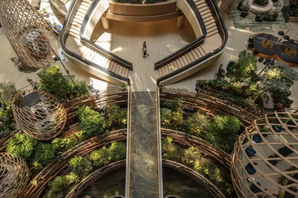 Indulge in a sanctuary curated to invigorate your senses as you relax in nature’s embrace within the ‘garden-in-a-hotel’