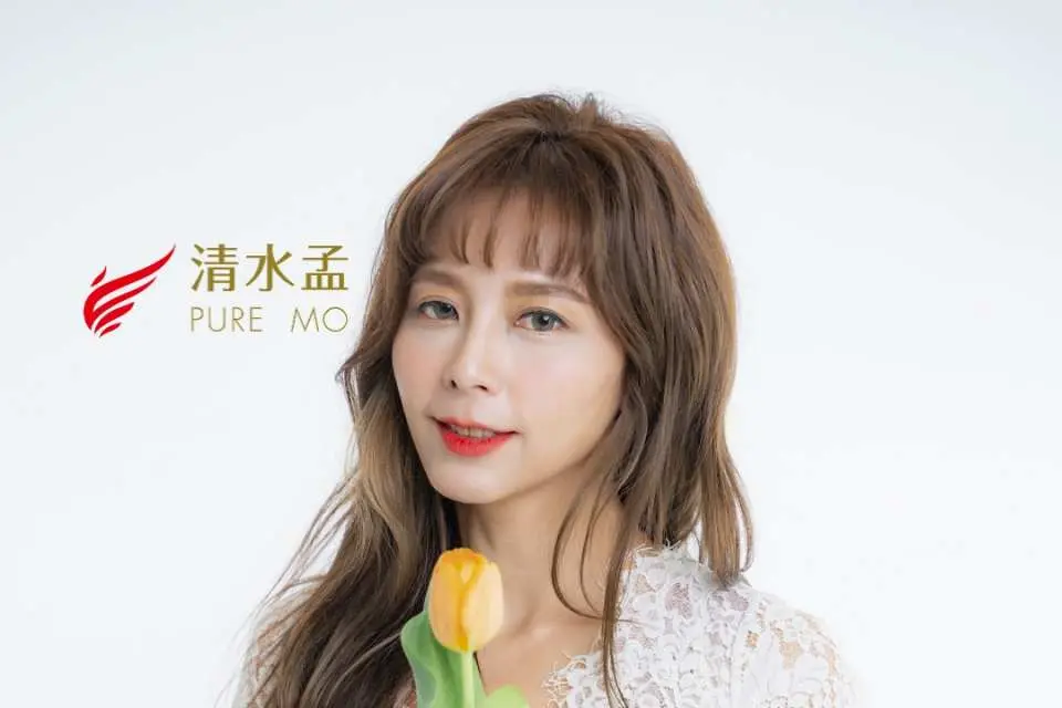 歡迎大家一起來占卜，自然，真實，回到事物最初實的本質，是我的理念，時時提醒自己不忘初衷，全心全意感受每個客人的感受，讓人感到幸福，快樂，慰藉，連結人與人奇妙的緣份。每個人都有自我療癒的力量，相信吸引力法則，把結果蛻變成你希望的樣子。