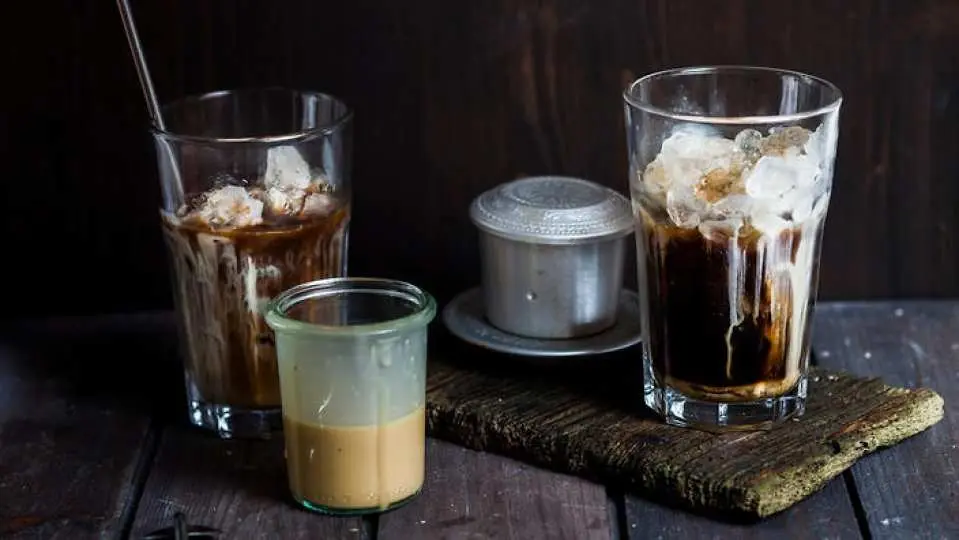 ダナンの地元コーヒーを味わう