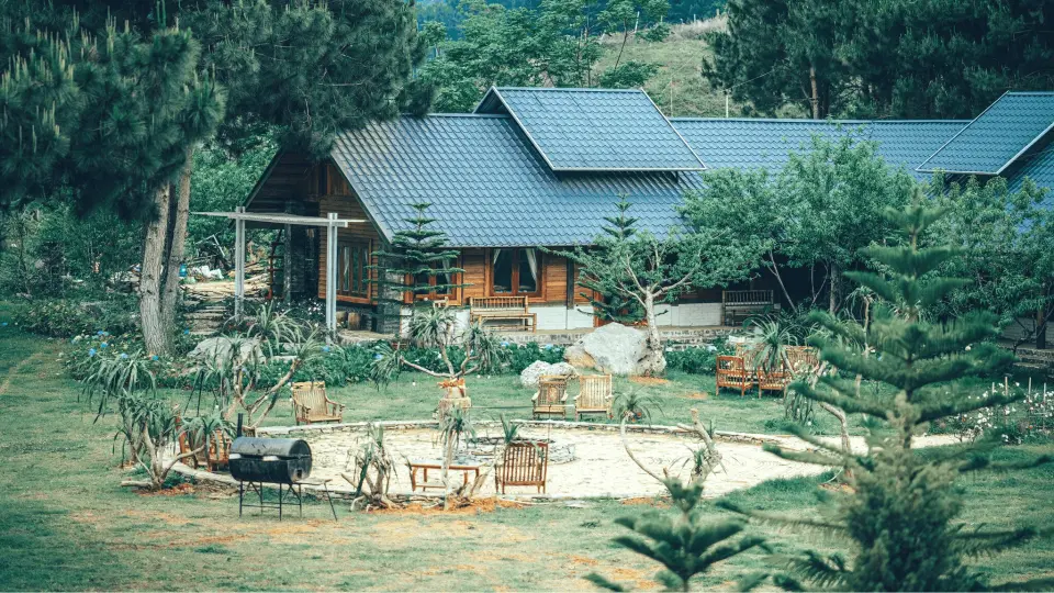 Hãy đến và khám phá sự giao thoa thực sự giữa phong cách Tây Bắc Việt Nam và phong cách Bắc Âu Châu Âu tại The Nordic Village Mộc Châu.