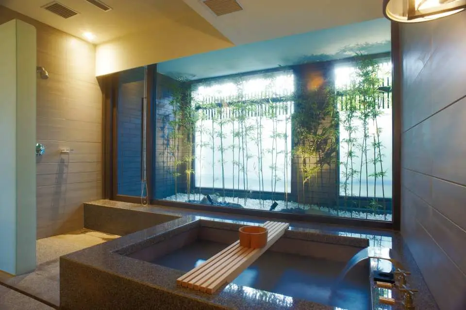 優雅でプライベートな個室温泉