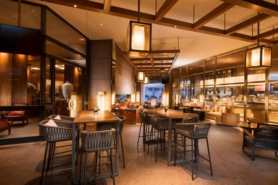 The Terrace provides a trendy option, with take-away or dining in artisan sandwiches, signature muffins, cookies and premier coffee.