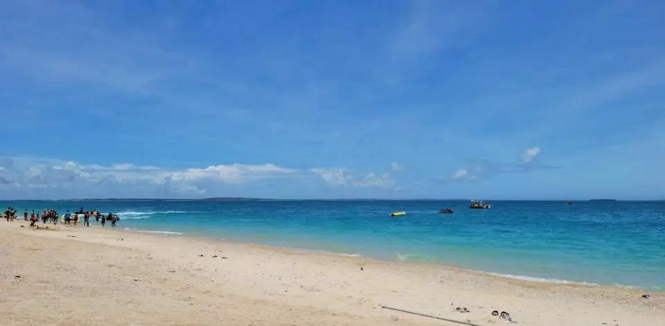 吉貝全島都沙灘圍繞