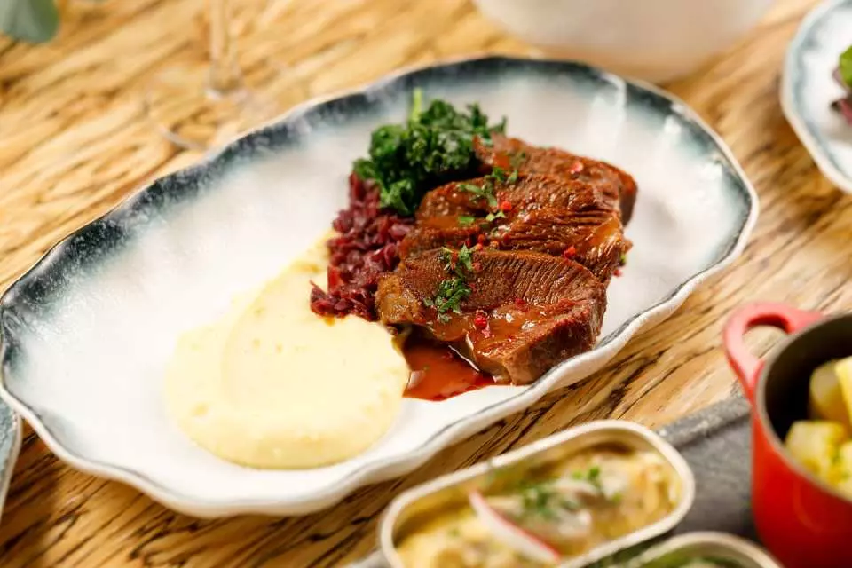 慢燉和牛臉頰肉