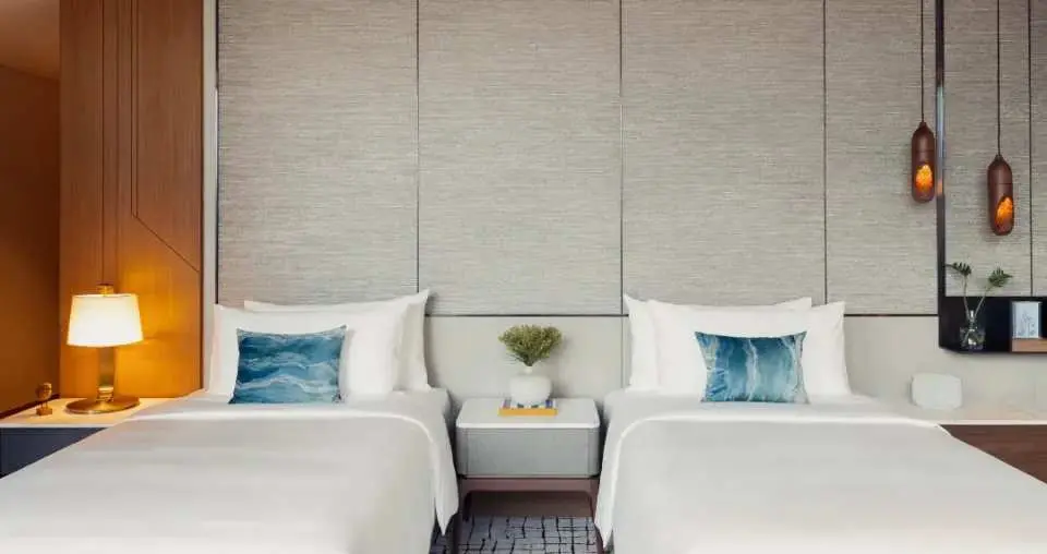 필수 객실: 트윈 베드