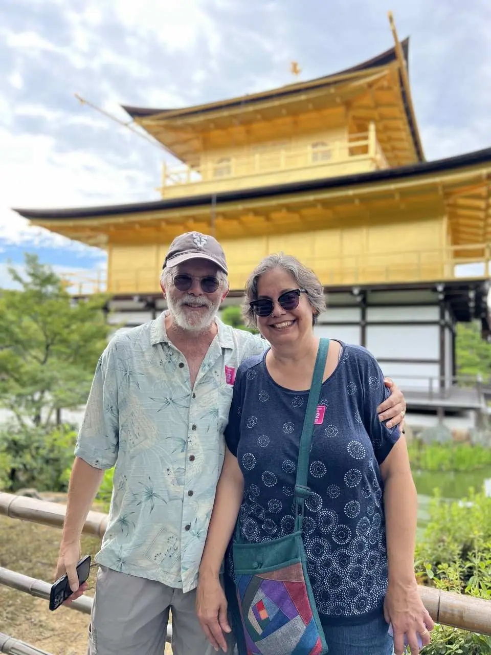 1人成行】京都奈良一日遊｜嵐山＆伏見稻荷大社＆金閣寺＆奈良公園｜可升級黑毛和牛「神戶牛」涮涮鍋午餐方案（大阪、京都出發） - KKday