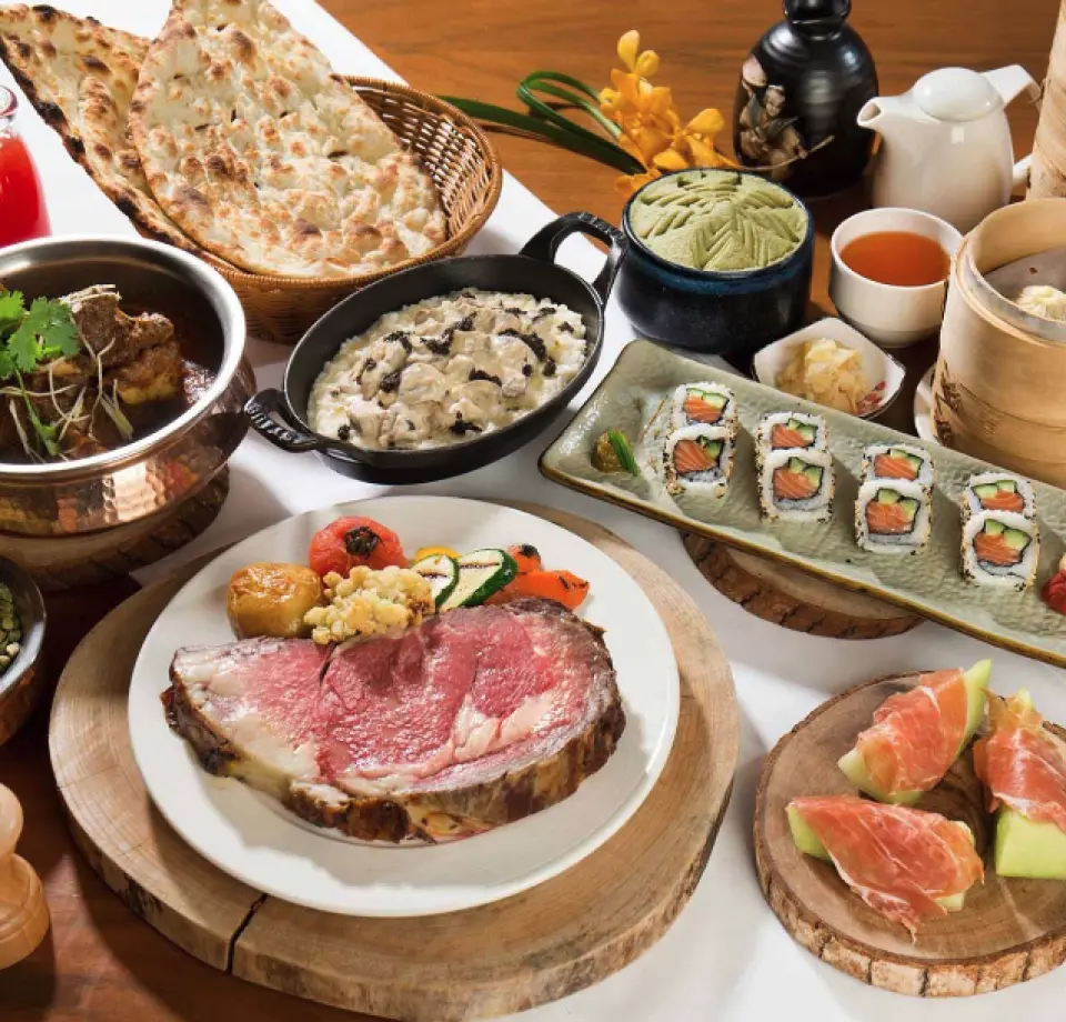 主营中西美食的自助餐