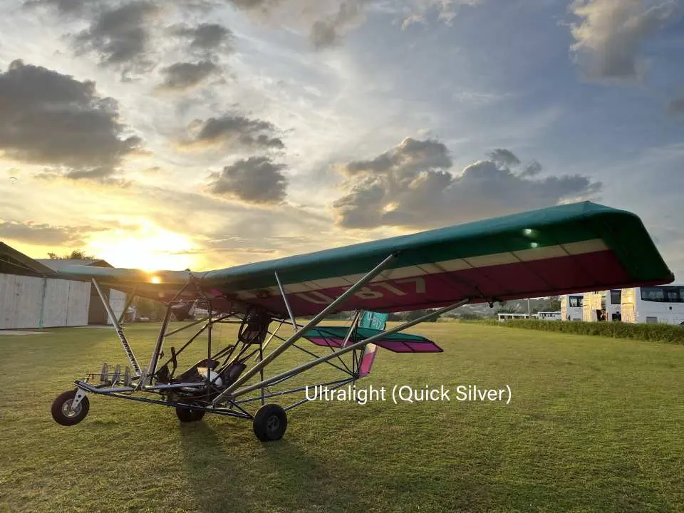 騎乘超輕型車時，感覺輕盈無比