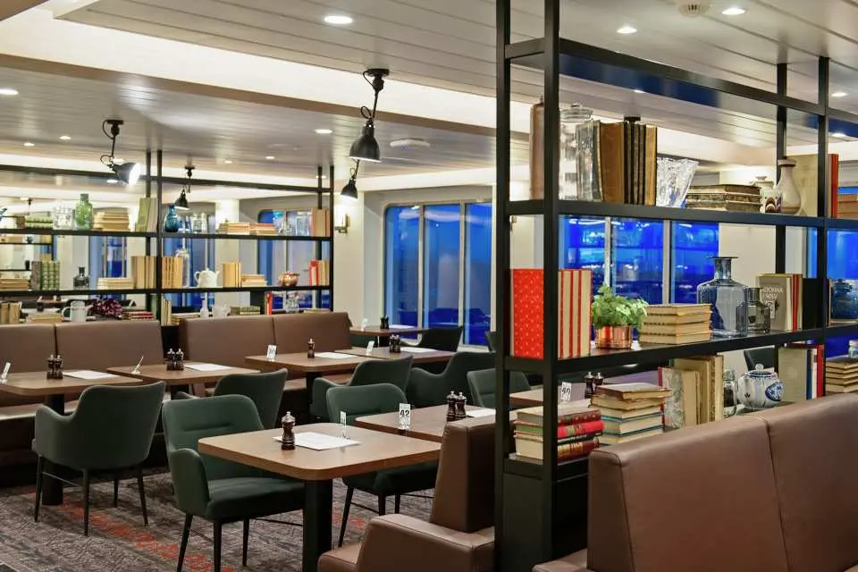 คุณจะสามารถเพลิดเพลินกับอาหารฟรีที่ร้านอาหารที่กำหนด~