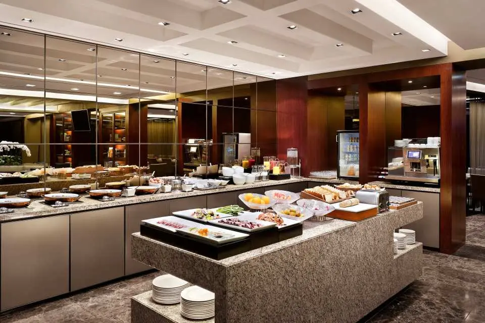 Executive Lounge