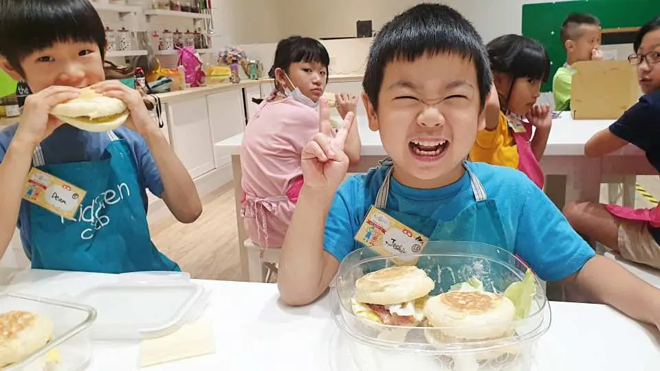 Summer Camp-Cooking Adventure