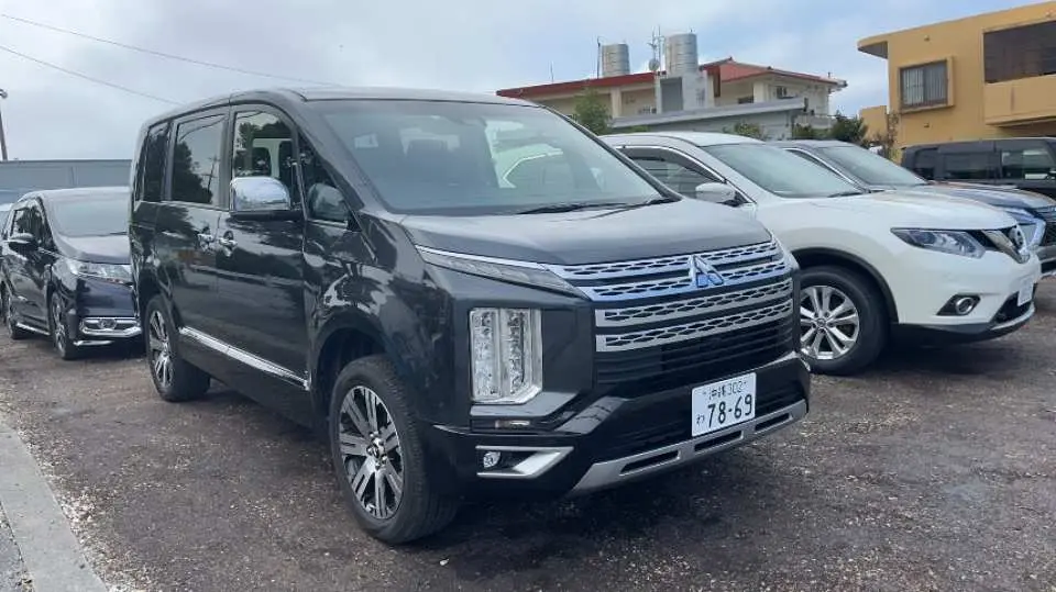 體驗三菱得利卡 D5 無與倫比的舒適性和寬敞性