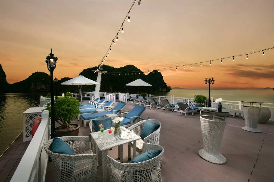Enjoy Sun Set party with fruits and snacks on Hermes Sky Bar. Option: Happy Hour (Buy 2 get 1 free) Massage service is available.