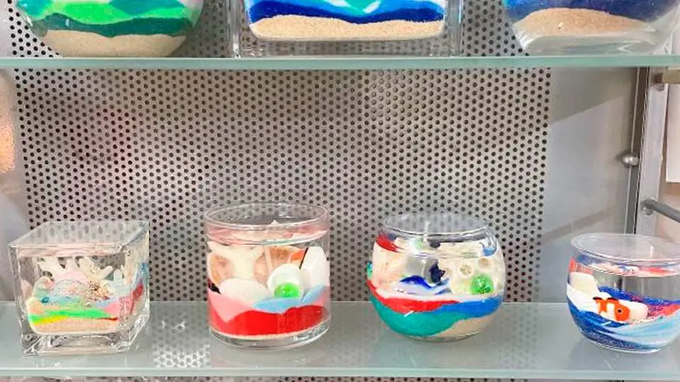 即使是小孩子也能感受到這一點。與全家人一起製作自己獨一無二的凝膠蠟燭，享受其中的樂趣。