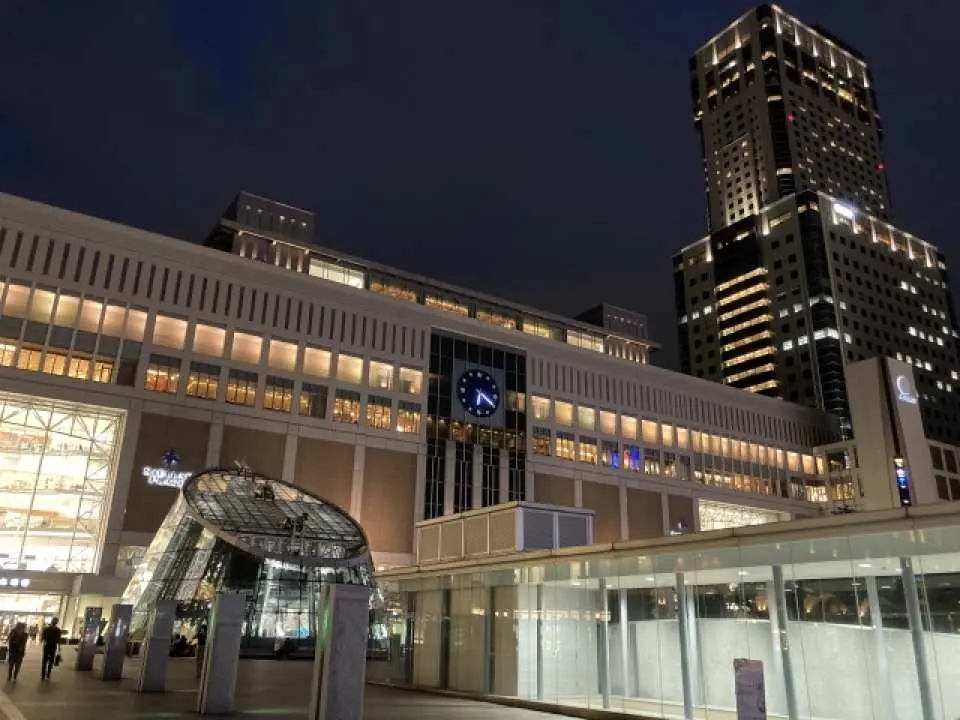 1700 JR 삿포로역으로 돌아와 하차