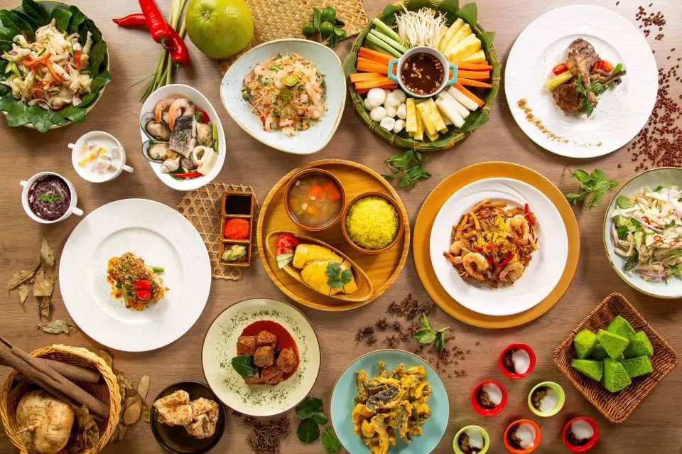 東南亞熱帶風味半自助餐