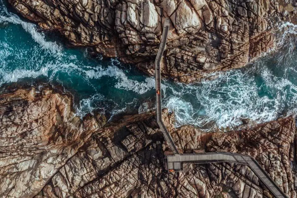 运河岩石（15 分钟）