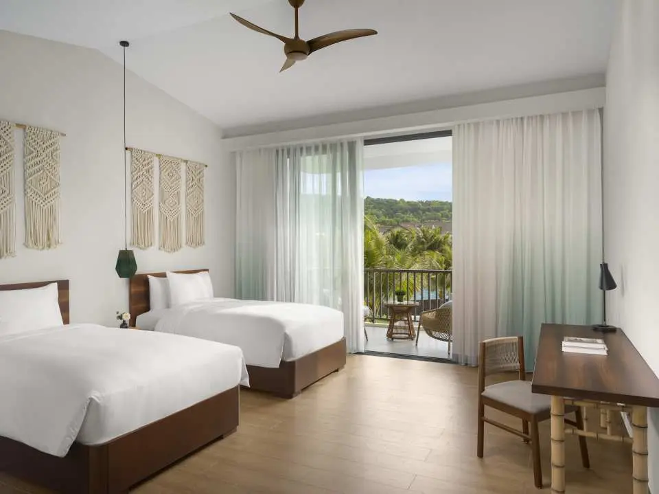 Premium Pool Villa - Size 261 sqm - 3 Bedrooms: With expansive shared spaces, a larger kitchen area and a spacious dining area, Premium Pool Villas cater to families and friends who love to spend quality time together.