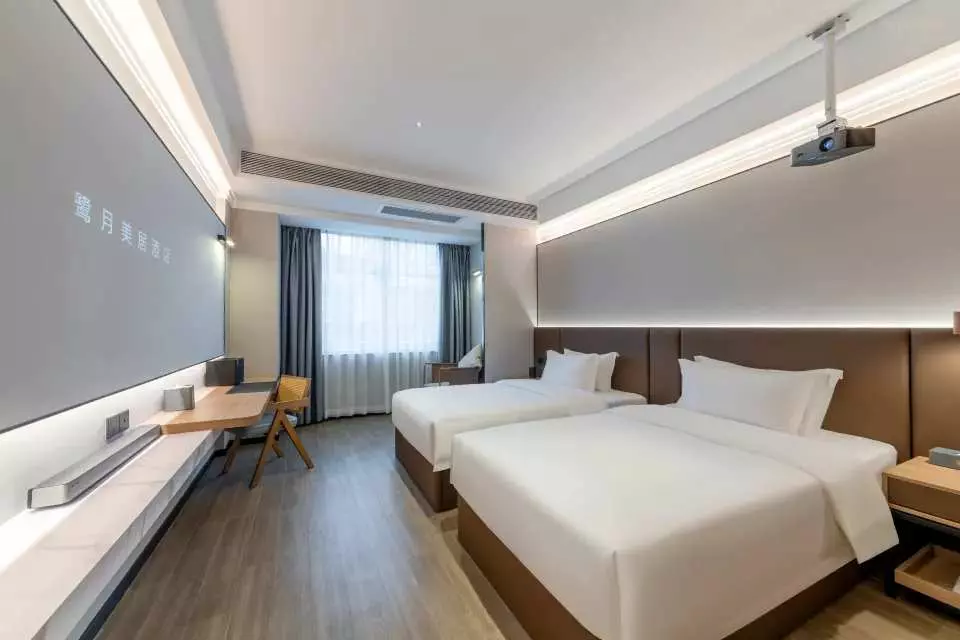 深圳鷺月美居酒店：鷺月/美居雙床房