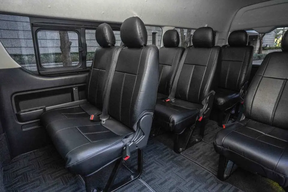 Toyota Hiace Grand Cabin