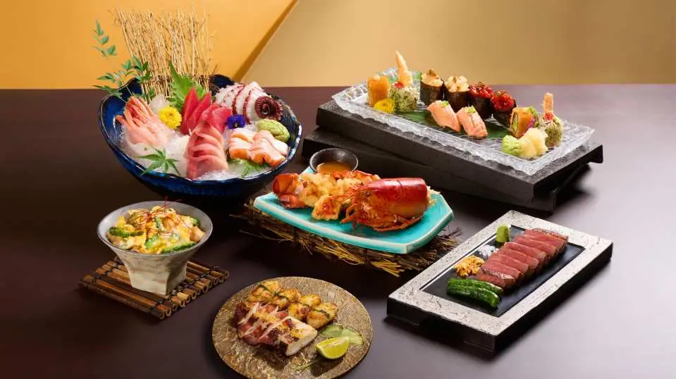 逢星期六和日，「瀛菊」盛夏和食週末放題 無限暢享時令美味！「瀛菊」以當季海鮮水產、時令食材、優質和牛等即席製作各式日本料理，讓您盡享正宗和式盛宴！