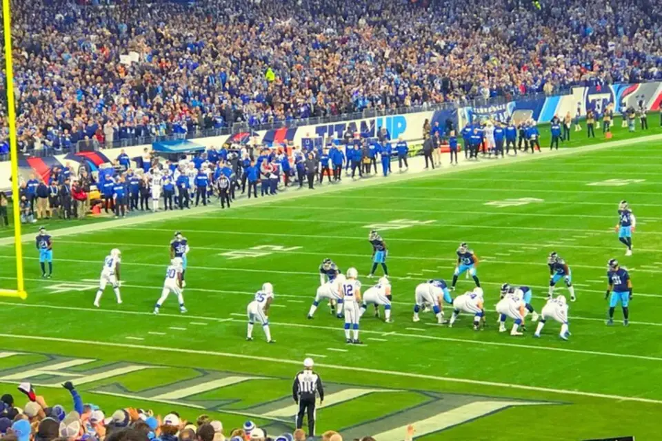 Watch the Tennessee Titans team play