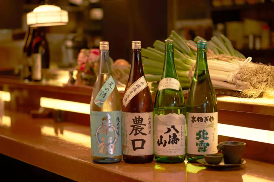 We have a wide variety of sake and shochu! We always have over 80 types of shochu available. It might be a good idea to find your own favorite that goes well with your food.