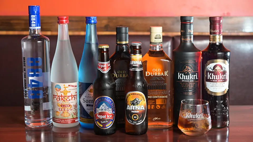 We have a wide variety of Nepalese alcoholic drinks, including Nepalese beers "Nepal Ice" and "Aruna", as well as rum, whiskey, vodka, and shochu! Many people come to try local alcoholic drinks they've never tried before, in addition to authentic Nepalese cuisine. We also offer a 2-hour all-you-can-drink menu, including draft beer! If you want to try different types of alcohol or compare them, this is the place for you!