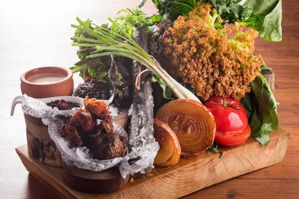 This hearty, nutritious Bagna Cauda uses plenty of seasonal vegetables! To make it even more enjoyable, we also offer the Teppanyaki Bagna Cauda Course for 6,578 yen (tax included) with 2 hours of all-you-can-drink♪ We also have a cherry blossom dessert and a variety of other dishes that will let you fully enjoy the season! Please come to WEARETHEFARM♪