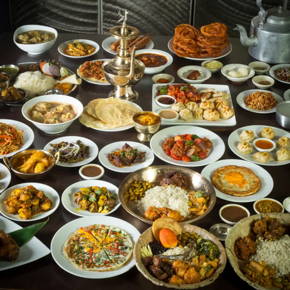 We have a wide variety of courses with all-you-can-drink options that are perfect for various drinking parties, banquets, parties, and girls' nights. The popular standard course, "Agan Special Course," offers popular menu items centered around a curry set. The even more popular "Samae Bhaji Course" allows you to enjoy more authentic Newari ethnic cuisine.