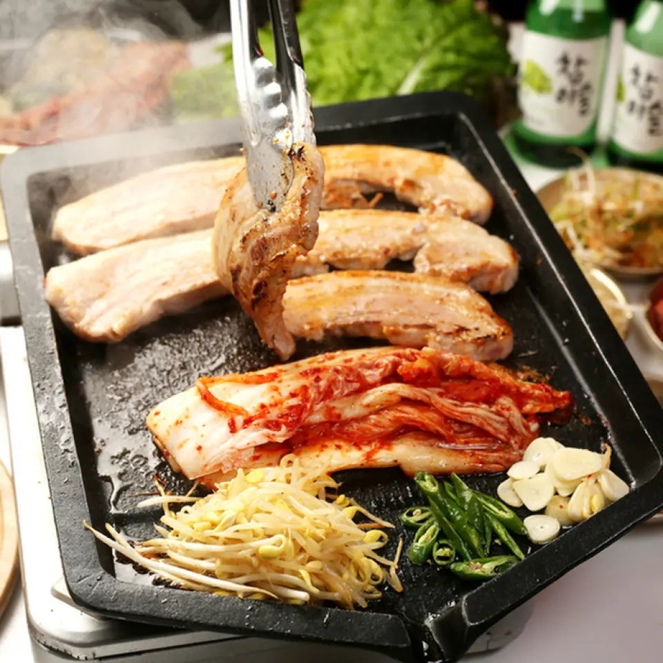 Delivering the authentic taste of Korea!! We are currently offering all-you-can-eat bulgogi and samgyeopsal♪ Korean taste Seoul bulgogi all-you-can-eat and drink 3,500 yen / Recommended!! Yeongchan original bulgogi with wagyu beef mix all-you-can-eat and drink 4,200 yen / Gorgeous!! Wagyu bulgogi all-you-can-eat and drink 5,000 yen / Authentic taste!! Samgyeopsal all-you-can-eat and drink 3,500 yen