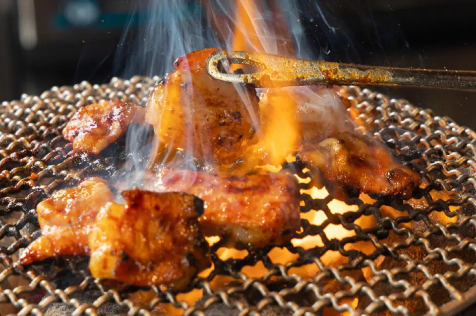 我们希望以更低的价格为更多的顾客提供美味的肉！为此，我们每天都会备货，并且讲究新鲜度！可用于朋友聚会、约会、女生聚会、酒会等多种场合◎