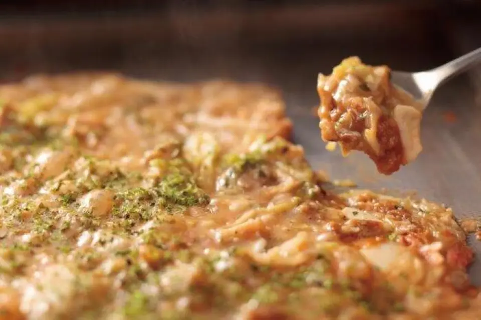 Bạn nghĩ thế nào về việc thêm lớp phủ yêu thích của bạn vào món okonomiyaki hoặc monjyaki cơ bản? Bạn có thể tự tạo bằng cách chọn từ hơn 20 loại lớp phủ mà bạn chọn. [Các loại topping Monja phổ biến: Vị trí thứ nhất mentaiko x phô mai x mochi, Vị trí thứ 2 cá ngừ x ngô x thịt xông khói, Vị trí thứ 3 bột cà ri x thịt lợn vừng x phô mai], [Các loại topping okonomiyaki phổ biến: Thịt ba chỉ x phô mai vị trí thứ nhất, Vị trí thứ 2 Số 1 Thịt xông khói x Phô mai, Thịt xông khói số 3 x Phô mai] Tự làm nguyên bản ☆☆