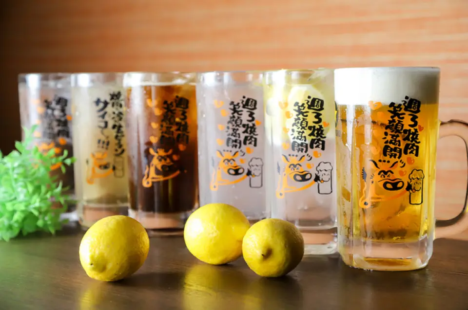 酸味、茶味、高球味等等都可以免費換成大杯！