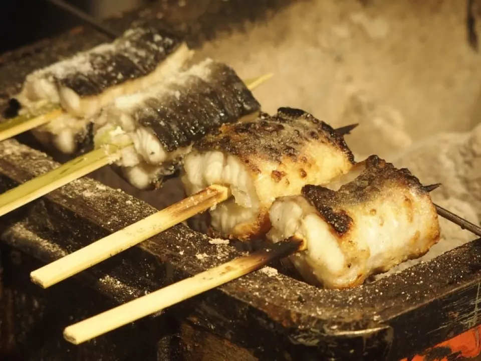 必嘗試的一道菜。和以前吃過的鰻魚完全不一樣。外面酥脆，裡面蓬鬆！