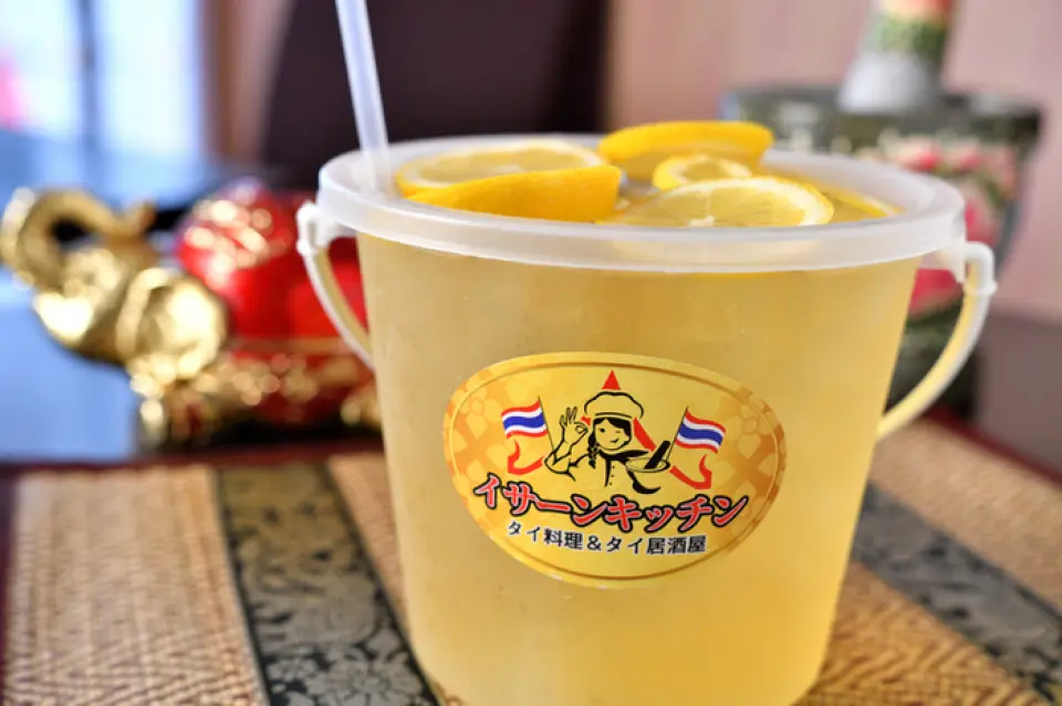 The "Bucket Cocktail", a Thai resort specialty, is very popular♪ You pour alcohol and mixers into a bucket and drink it with a straw. It's a great drink that looks great on social media and is satisfying to drink alone or share◎ We also offer wine made by Thailand's "Siam Winery", which has been attracting attention from around the world in recent years. Of course, it goes great with our Thai cuisine♪ Please enjoy delicious alcohol and delicious food.