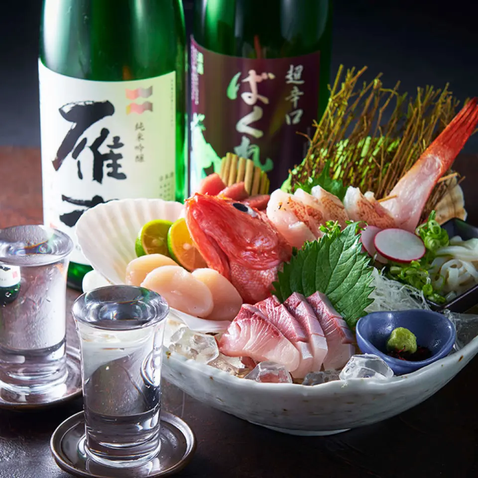 The appeal of Sumishun Honten is the abundance of "Today's Recommended Dishes" that are not on the regular menu. We offer a wide variety of creative dishes using seasonal ingredients, so you can enjoy different dishes every time you visit. The same fresh fish and vegetables can have different flavors depending on how they are cooked, such as "sashimi, grilled, fried, or boiled." Please enjoy the seasonal flavors along with your favorite alcohol. If you're looking for a drinking party in Shinjuku, head to Sumishun Honten.