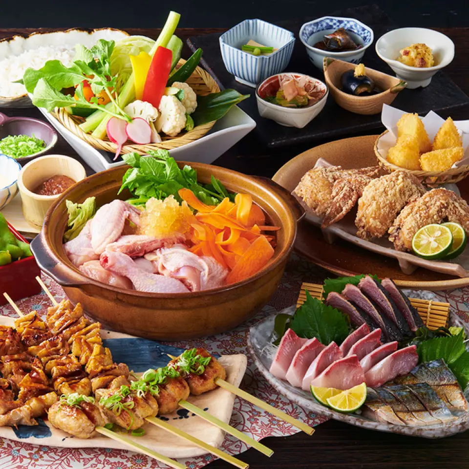 Sumishun's banquet course, where you can enjoy exquisite dishes made with ingredients carefully selected by the head chef, is also perfect for company banquets. The best part of Sumishun's banquet course is that you can enjoy different dishes every time you visit, as they use ingredients from each season. If you add the "Premium All-You-Can-Drink" option for an additional 1,100 yen, you can also drink as much sake and shochu as you like. Each has its own unique flavor, and we will suggest the perfect drink to go with your meal and your preferences. Please feel free to ask our staff.