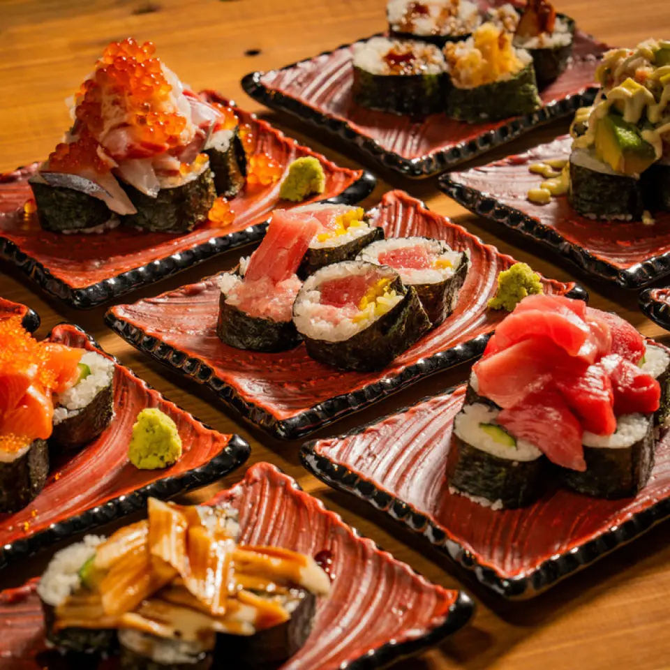 We offer many courses with all-you-can-drink that allow you to taste seasonal ingredients! Courses that allow you to fully enjoy the flavor of ingredients using seasonal fish, carefully selected meat, and seasonal vegetables delivered every morning, start from 4,000 yen with all-you-can-drink. In addition, our specialty atemaki has a wide selection of seasonal seafood. Please check the course page or call us for details.