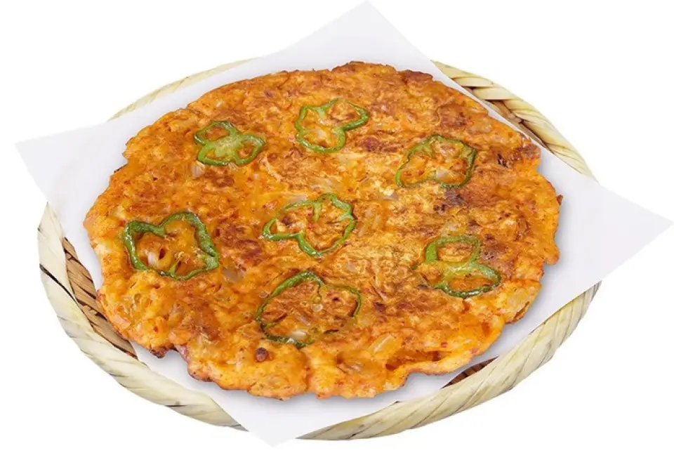 All dishes are made from scratch by Korean chefs so you can enjoy the authentic taste. We offer 12 types of our proud "chijimi", with the "Taigeok chijimi" and "Seafood chijimi" being the most popular dishes. ◎ The flour ratio is carefully selected, and the secret to the deliciousness is the crispy outside and chewy inside. Why not try to find your favorite flavor? We also have a lineup of classic dishes such as "Yukke", "Kimbap" and "Samgyeopsal"!