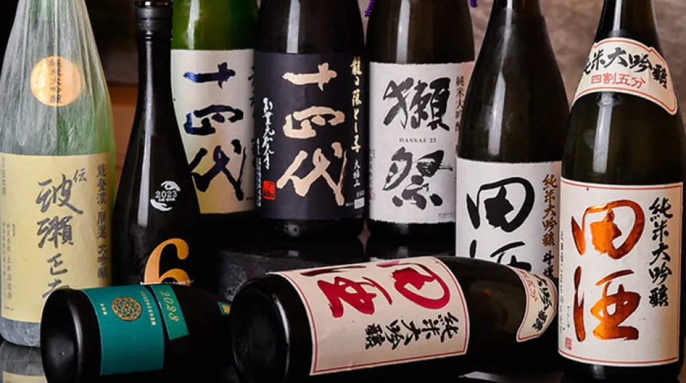We always have over 30 types of Japanese sake sourced from all over Japan. We have a diverse lineup of sake, from affordable ones starting at 600 yen per glass, such as "Aramasa" and "Juyondai," to rare ones with premium prices. We also have a wide selection of shochu, whiskey, and delicious domestic wines. Please enjoy a comfortable time with your meal.