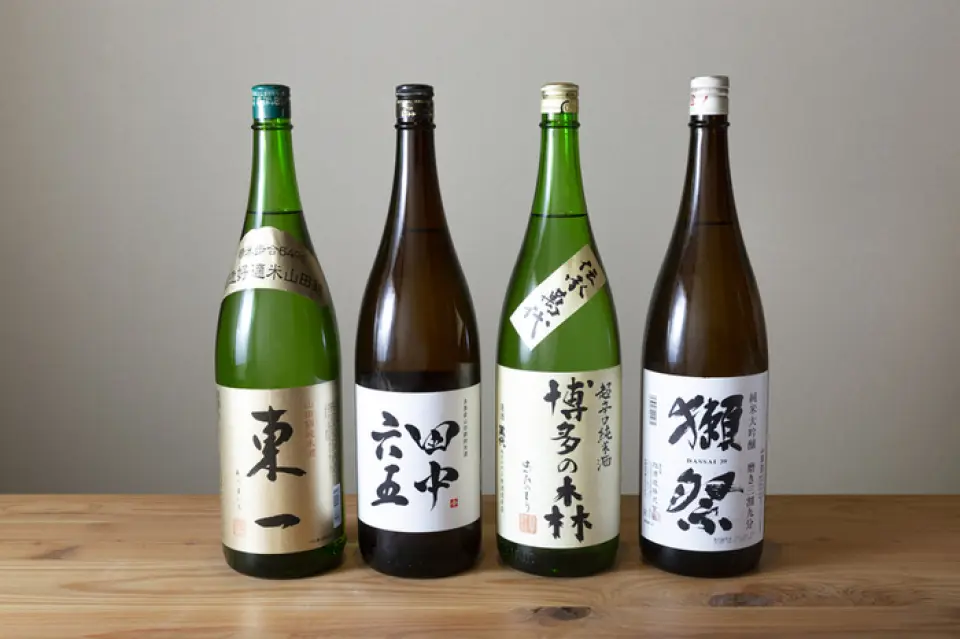 We have a wide selection of alcoholic beverages carefully selected by the owner, including standard draft beer and wine. In particular, when it comes to sake by the glass, which can be enjoyed in a wine glass, we always have more than 10 types of carefully selected sake from all over the country, with a focus on brands from Fukuoka and the surrounding area. We have a wide range of brands, from popular to carefully selected, so you can choose the one that matches your food and your preferences. We will also be happy to provide you with information, so please feel free to ask us.